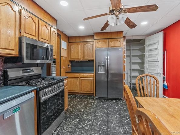 240 N Fulton Avenue, Mount Vernon NY 10552