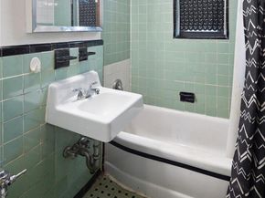 38-15 149th Street 6M, Flushing NY 11354