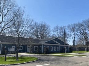 1661 # 519 Old Country rd 519, Riverhead NY 11901