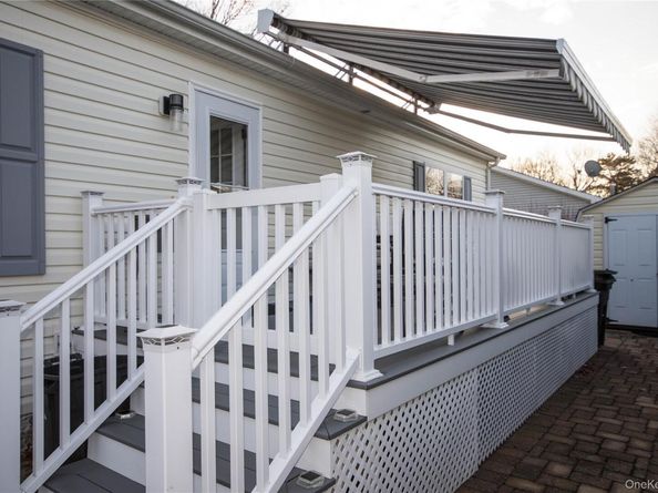 1661 # 519 Old Country rd 519, Riverhead NY 11901