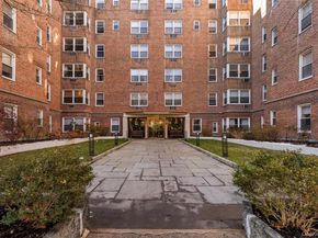 120 East Hartsdale Avenue 3Q, Hartsdale NY 10530