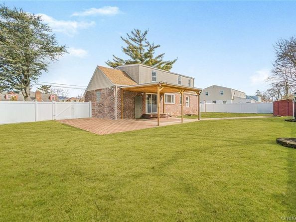 820 Southern Parkway, Uniondale NY 11553