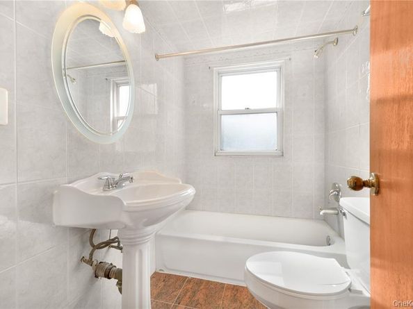 820 Southern Parkway, Uniondale NY 11553