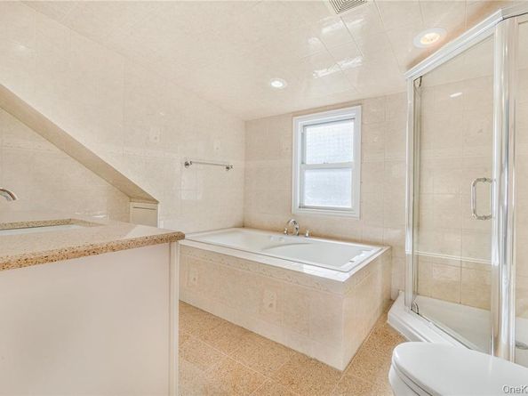 820 Southern Parkway, Uniondale NY 11553