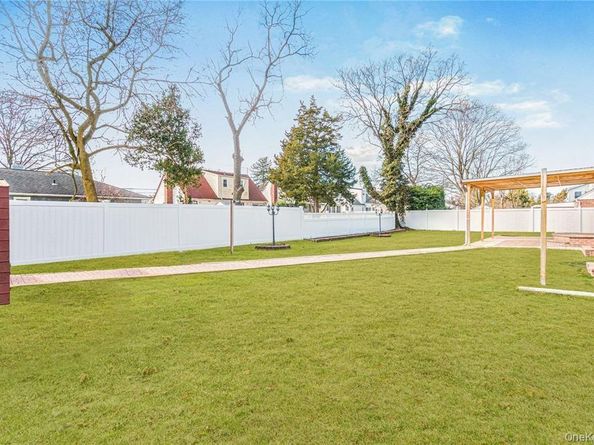 820 Southern Parkway, Uniondale NY 11553