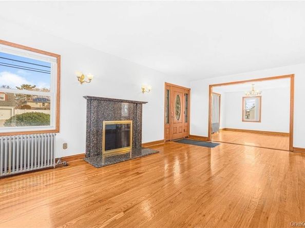 820 Southern Parkway, Uniondale NY 11553