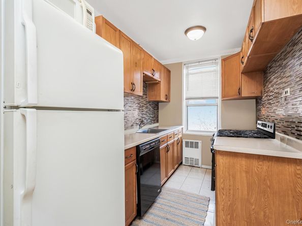 1475 Thieriot Avenue 5N, Bronx NY 10460