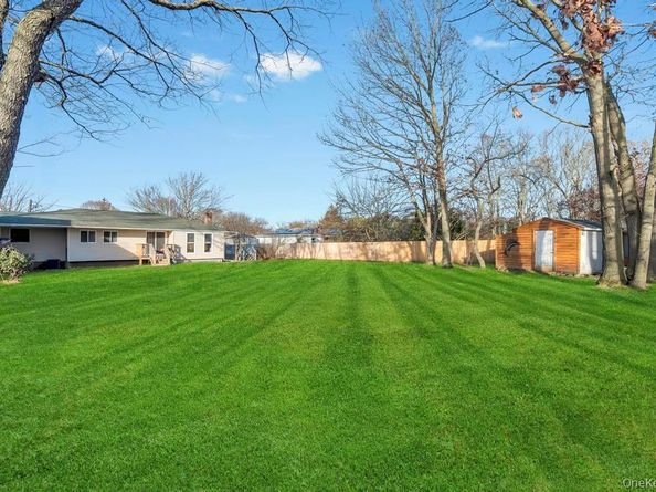 10 Westwind Drive, Bohemia NY 11716