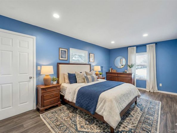 10 Westwind Drive, Bohemia NY 11716