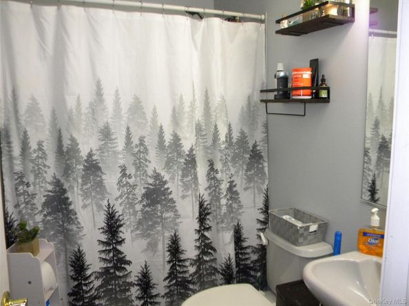 79 S Evergreen Drive, Selden NY 11784