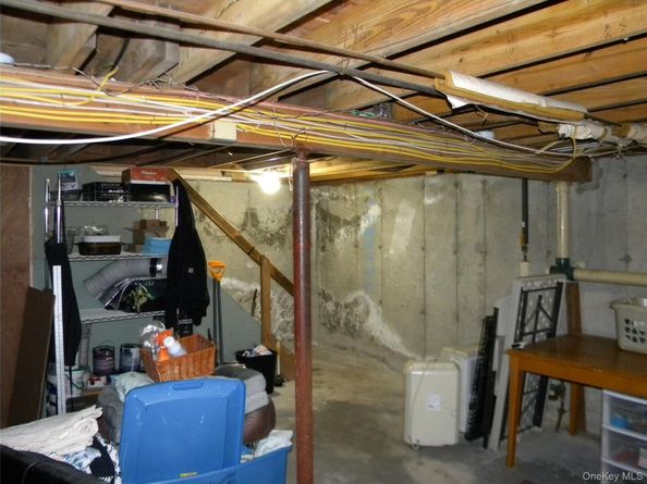 79 S Evergreen Drive, Selden NY 11784