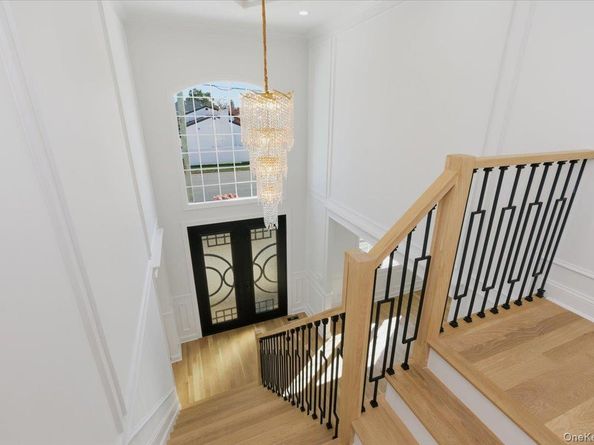 2159 Franklin Avenue, East Meadow NY 11554