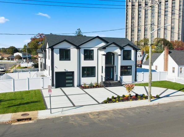 2159 Franklin Avenue, East Meadow NY 11554