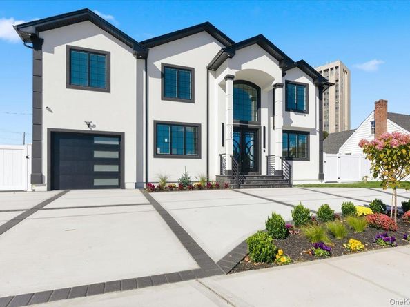 2159 Franklin Avenue, East Meadow NY 11554