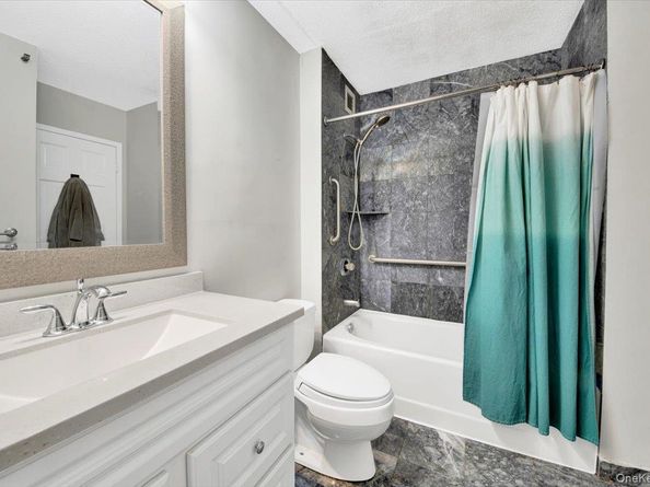 4 Martine Avenue 502, White Plains NY 10606