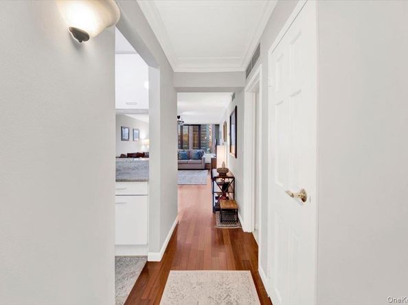 4 Martine Avenue 502, White Plains NY 10606