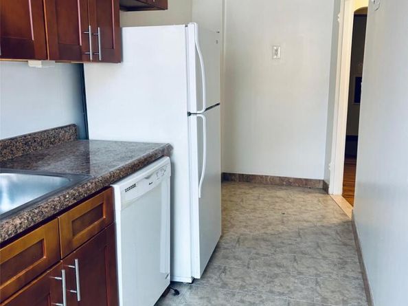 755 Bronx River Road 6E, Bronxville NY 10708