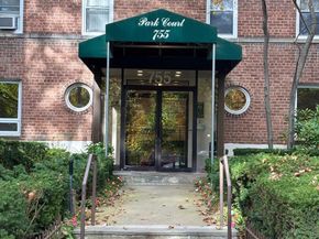 755 Bronx River Road 6E, Bronxville NY 10708