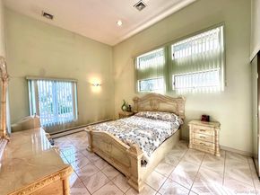 1027 Windermere Road, Franklin Square NY 11010