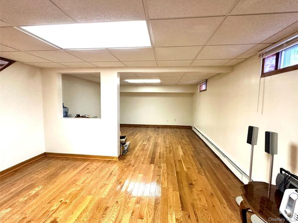 1027 Windermere Road, Franklin Square NY 11010