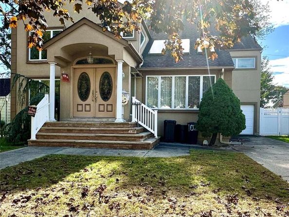 1027 Windermere Road, Franklin Square NY 11010