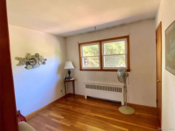 65 Oak Avenue, Huntington Station NY 11746