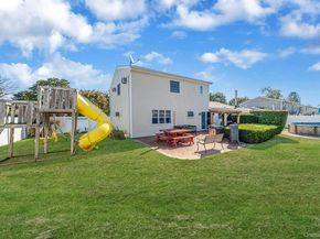 10 Munson Street, Medford NY 11763