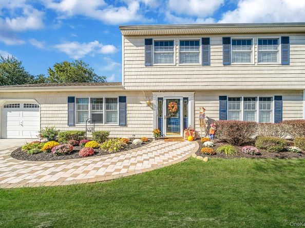 10 Munson Street, Medford NY 11763
