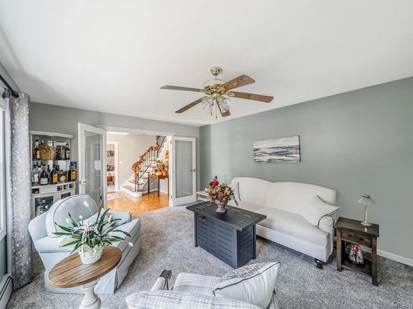 10 Munson Street, Medford NY 11763