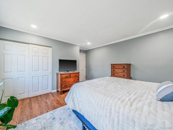 10 Munson Street, Medford NY 11763