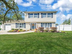 10 Munson Street, Medford NY 11763