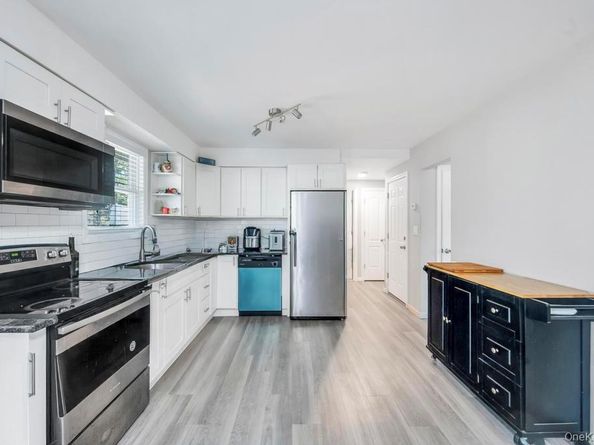 382 Boyle Road, Selden NY 11784