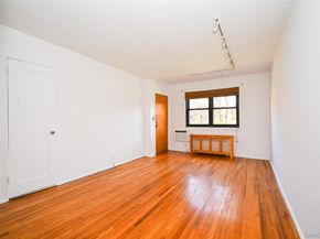 245-12 62 Avenue G/3 Lower, Douglaston NY 11362