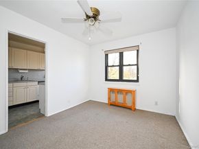 245-12 62 Avenue G/3 Lower, Douglaston NY 11362