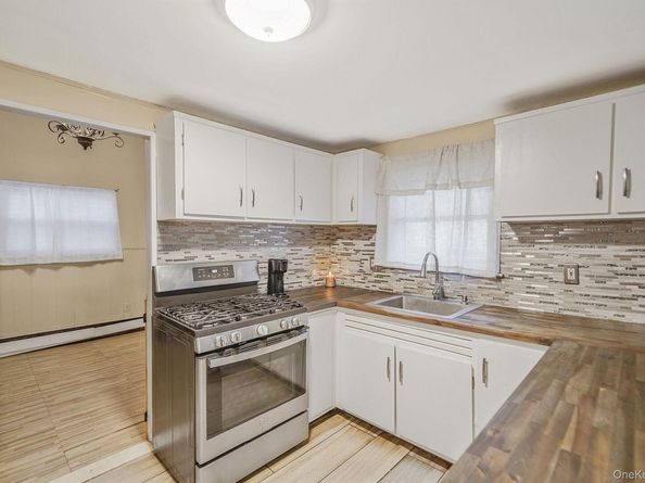 23 Holiday Park Drive, Centereach NY 11720