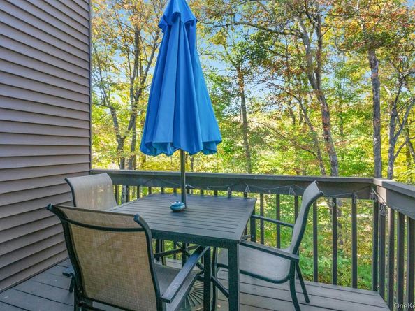 112 Woods Brooke Circle, Ossining NY 10562