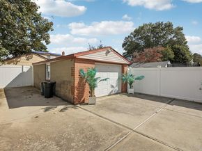 103 Gilroy Avenue, Uniondale NY 11553