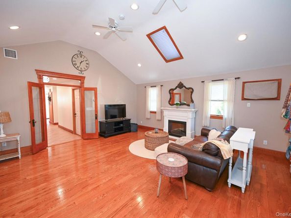 516 Washington Avenue, West Hempstead NY 11552