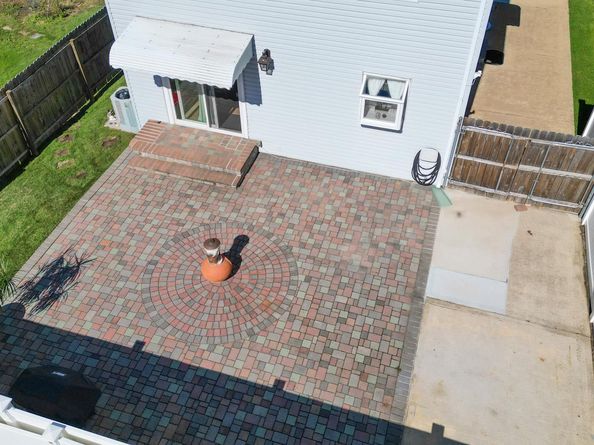 516 Washington Avenue, West Hempstead NY 11552