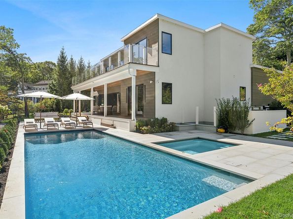 35 Springwood Way, East Hampton NY 11937