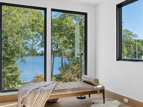 35 Springwood Way, East Hampton NY 11937