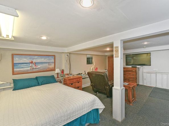 115 Old Farmingdale Road, West Babylon NY 11704