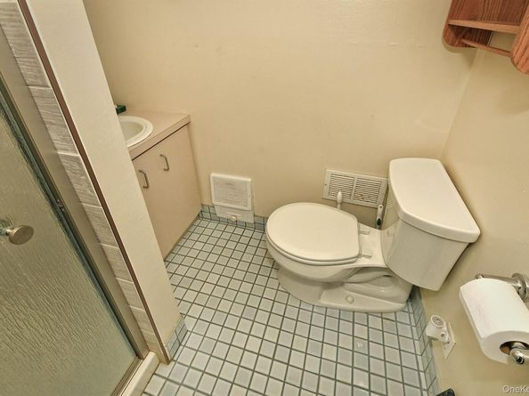 115 Old Farmingdale Road, West Babylon NY 11704