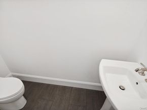 46 Plainview Road, Woodbury NY 11797