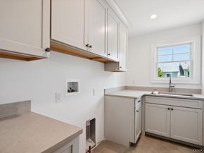 46 Plainview Road, Woodbury NY 11797