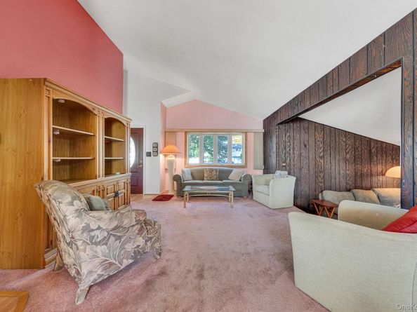 236 New York Avenue, Bay Shore NY 11706