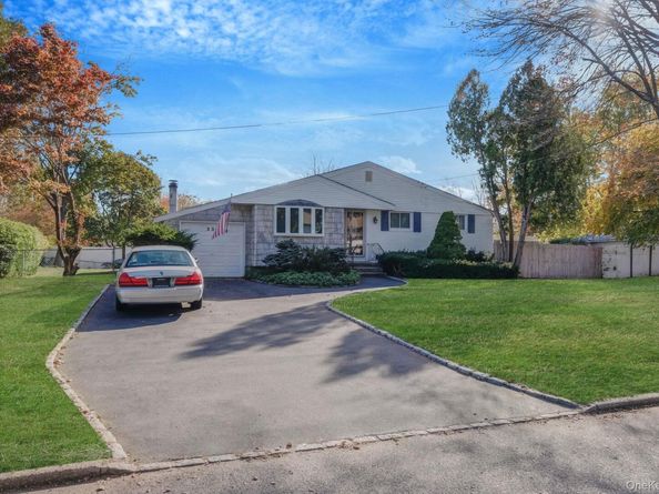 236 New York Avenue, Bay Shore NY 11706