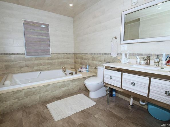 110 82ND Avenue, Kew Gardens NY 11415