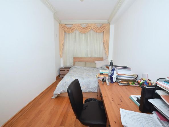 110 82ND Avenue, Kew Gardens NY 11415