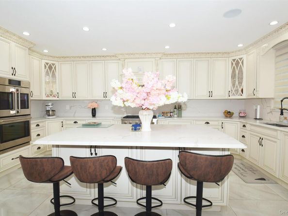 110 82ND Avenue, Kew Gardens NY 11415